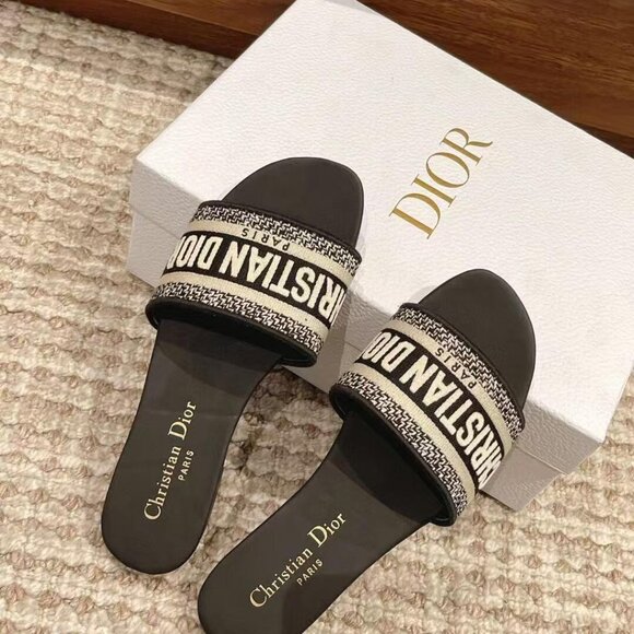 DIOR Dway Slide Sandals in Deep Black Embroidered Cotton - Picture 7 of 9